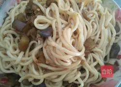 Illustration of how to make minced pork and eggplant noodles 6