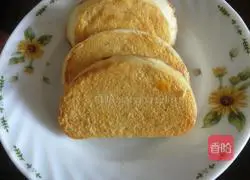 Illustration of how to make golden steamed buns 7