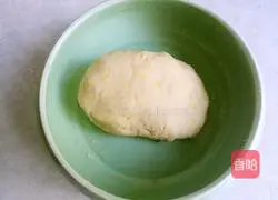 Illustration of how to make Pooh bean paste steamed buns 7