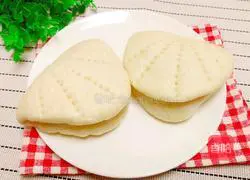 Illustration of how to make lotus leaf steamed buns 13