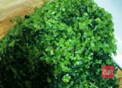 Illustration of how to make chrysanthemum meat buns 2