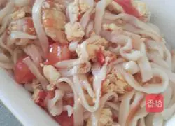 Illustration of how to make fried noodles with tomatoes and eggs 4