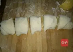 Illustration of how to make two-color steamed buns 8