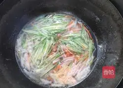 Illustration of how to make soybean paste noodles 5