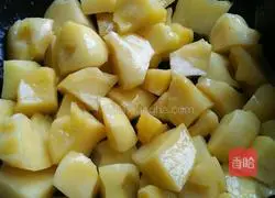 Illustration of how to make potato stewed rice 5