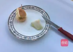 Illustration of how to make fruit sandwich platter 3