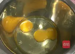 Illustration of how to make breakfast waffles 7