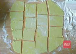 Illustration of how to make colorful wontons 6