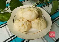 Pork and cabbage buns recipe 21