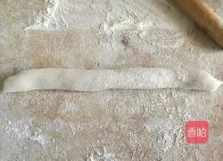 Illustration of how to make lace dumplings (pork and leek stuffing) 4