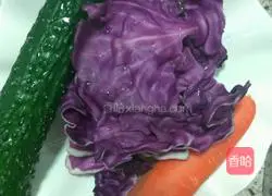 Illustration of how to make pancake rolls 4