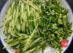 Tomato and egg noodles recipe 1