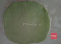Illustration of how to make spinach steamed buns 10
