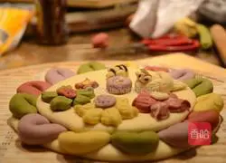 Illustration of how to make flower steamed buns 3