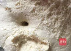 Illustration of how to make steamed buns with meat and beans in sauce 1