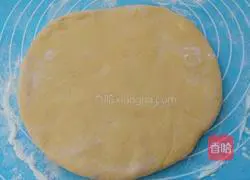 Illustration of how to make fancy steamed buns to welcome the New Year 12