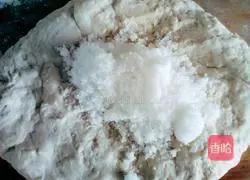 Illustration of making soda ash handmade flowering steamed buns 6