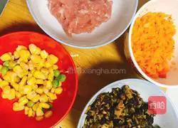 Illustration of how to make Shaomai 1