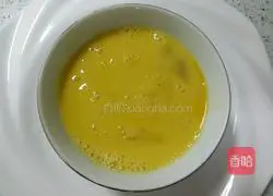 Illustration of how to make dumpling stuffing 3