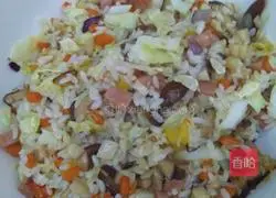 Illustration of how to make mixed fried rice 4
