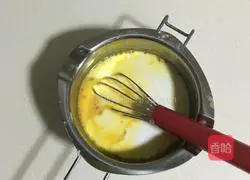 Illustration of how to make coconut cake 7