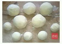 Hollow sesame cake Illustration of how to do it 4