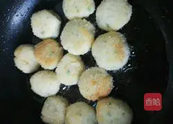 Illustration of how to make Basa fish fillet cake 2