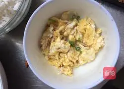 Illustration of how to make mixed vegetable fried rice 2