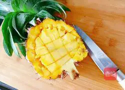 Pineapple colorful fried rice recipe illustration 4