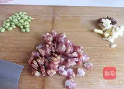 Illustration of how to make braised rice with sausage and mixed vegetables 3