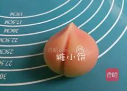 Illustration of how to make the sugar cookie delicacy