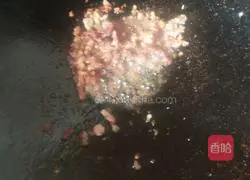 Illustration of how to make sausage fried rice 3