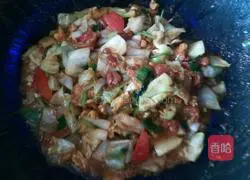 Illustration of how to make cabbage, egg, persimmon and noodle marinade 7