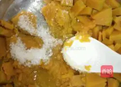 Illustration of how to make steamed pumpkin cake 3