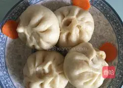 Illustration of how to make celery and carrot meat buns 11