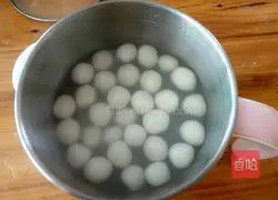 Illustration of how to make Leicha glutinous rice balls 9