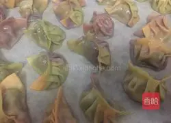 Illustration of how to make beef and celery dumplings 8