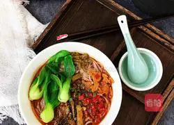 Illustration of how to make spicy beef offal powder 8