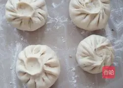 Illustration of how to make purslane (also known as longevity vegetable) buns 6