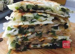 Illustration of how to make green onion pancake 27