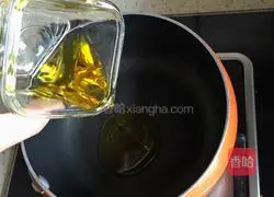 Illustration of how to make hand-caught cake embryos 4