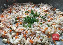 Illustration of how to make salted fish and chicken fried rice 13