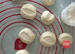 Illustration of how to make pickled cabbage and meat buns 6