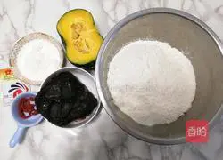 Illustration of how to make mini pumpkin bean paste buns 1