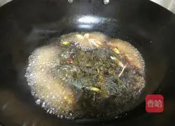 Illustration of how to make sesame leaf and mung bean noodles 6