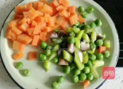 Illustration of how to make magnificent fried rice 3