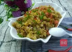 Illustration of how to make three-color egg fried rice 1