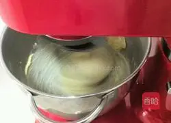 Illustration of how to make bean paste steamed buns 2