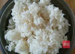 Illustration of how to make five-color fried rice 5