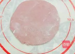 Illustration of how to make rose steamed buns 3